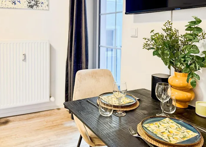 Apartment Luna - Balkon - Kueche - Self Checkin - Parkplatz *